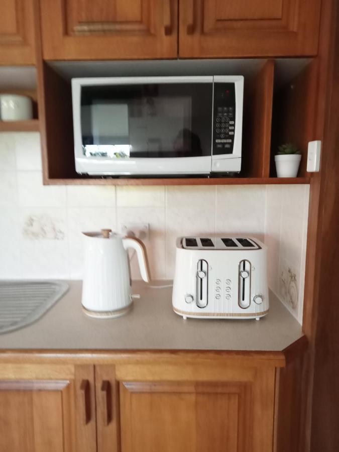 Boyle'S Beach House - Fully Furnished 3 Bedroom Home. Secure Parking. 楠巴卡黑兹 外观 照片